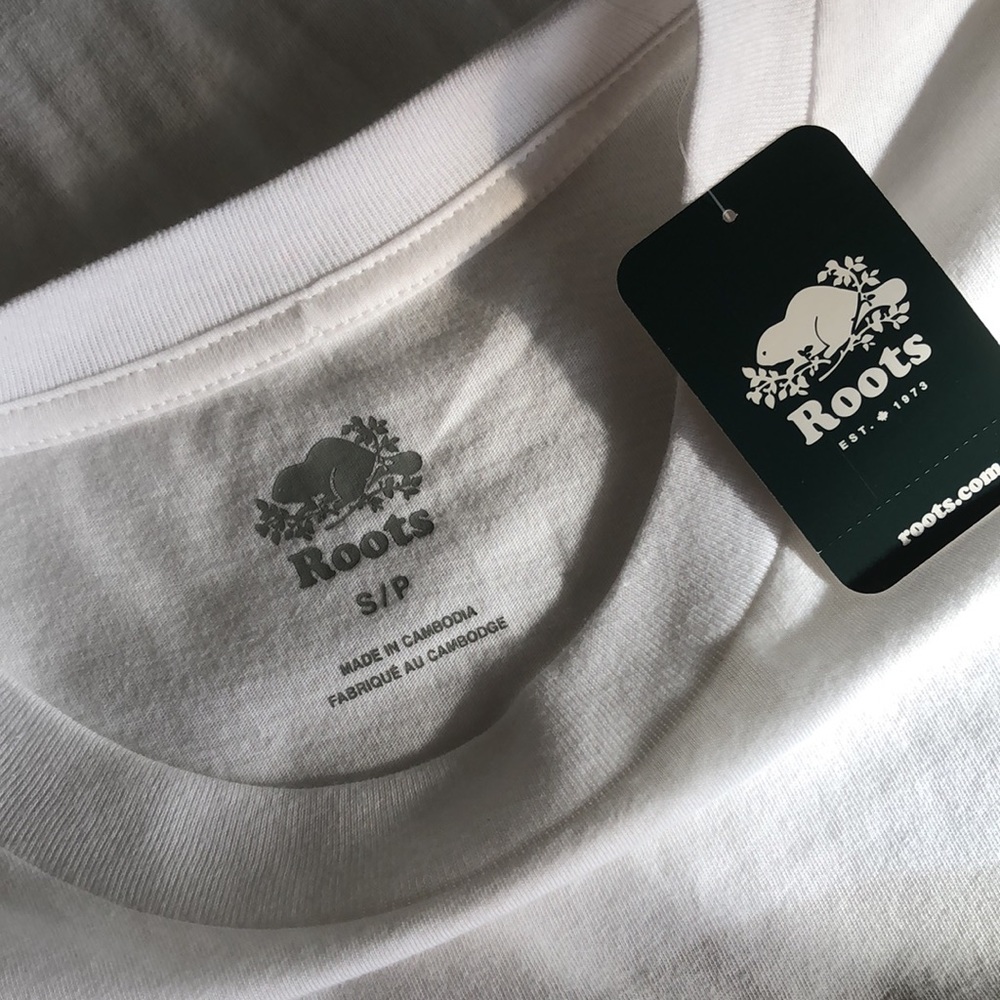 Roots Quality Ladies T-Shirt Size Sm. NWT Crisp White Sunset Horizon T-shirt - Picture 4 of 9